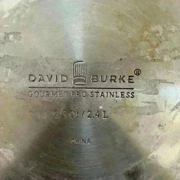 David Burke *Authentic* 2.5 QT Sauce Pan Pour Spouts & Strainer Glass Lid Steel - Picture 6 of 7